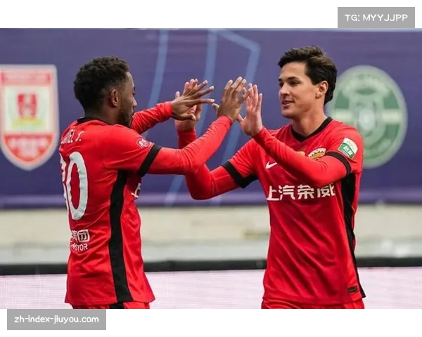 法比奥感激全队支持，金靴荣誉属于团队